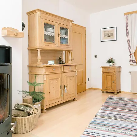 Stieglschuster, Middle Of 5-skiarea & Mountain View 360 Irdning