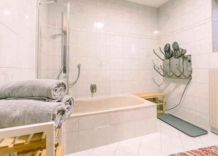 Stieglschuster, Middle Of 5-skiarea & Mountain View 360 Apartman